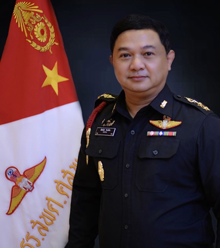 พนเอกสมพนธ
